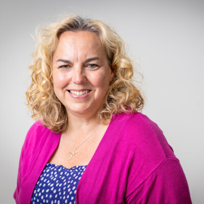 Rdn 11 08 25 Thirty 4.7 Headshots 01025