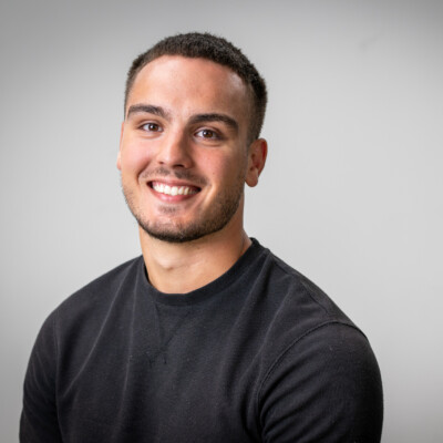 Rdn 11 08 25 Thirty 4.7 Headshots 01033